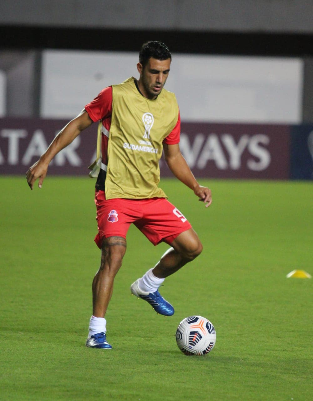 Juan Leandro 'Chicho' Vogliotti en acción como jugador (4)